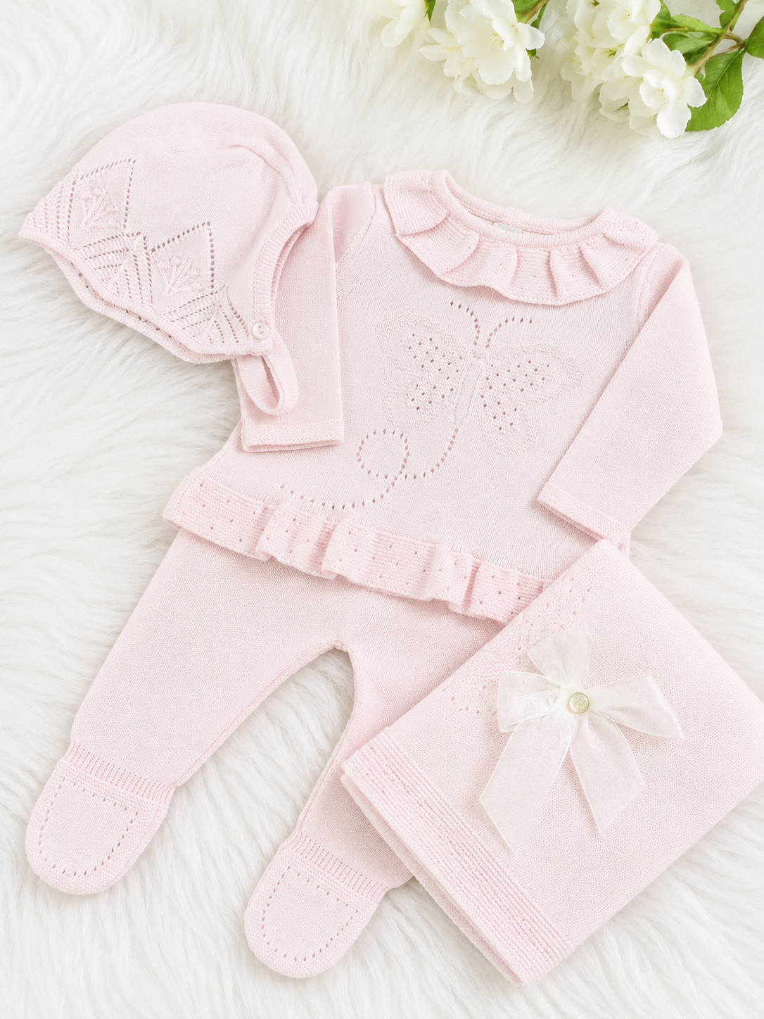 Pink Baby Knit 4-Piece Take-Home Set
