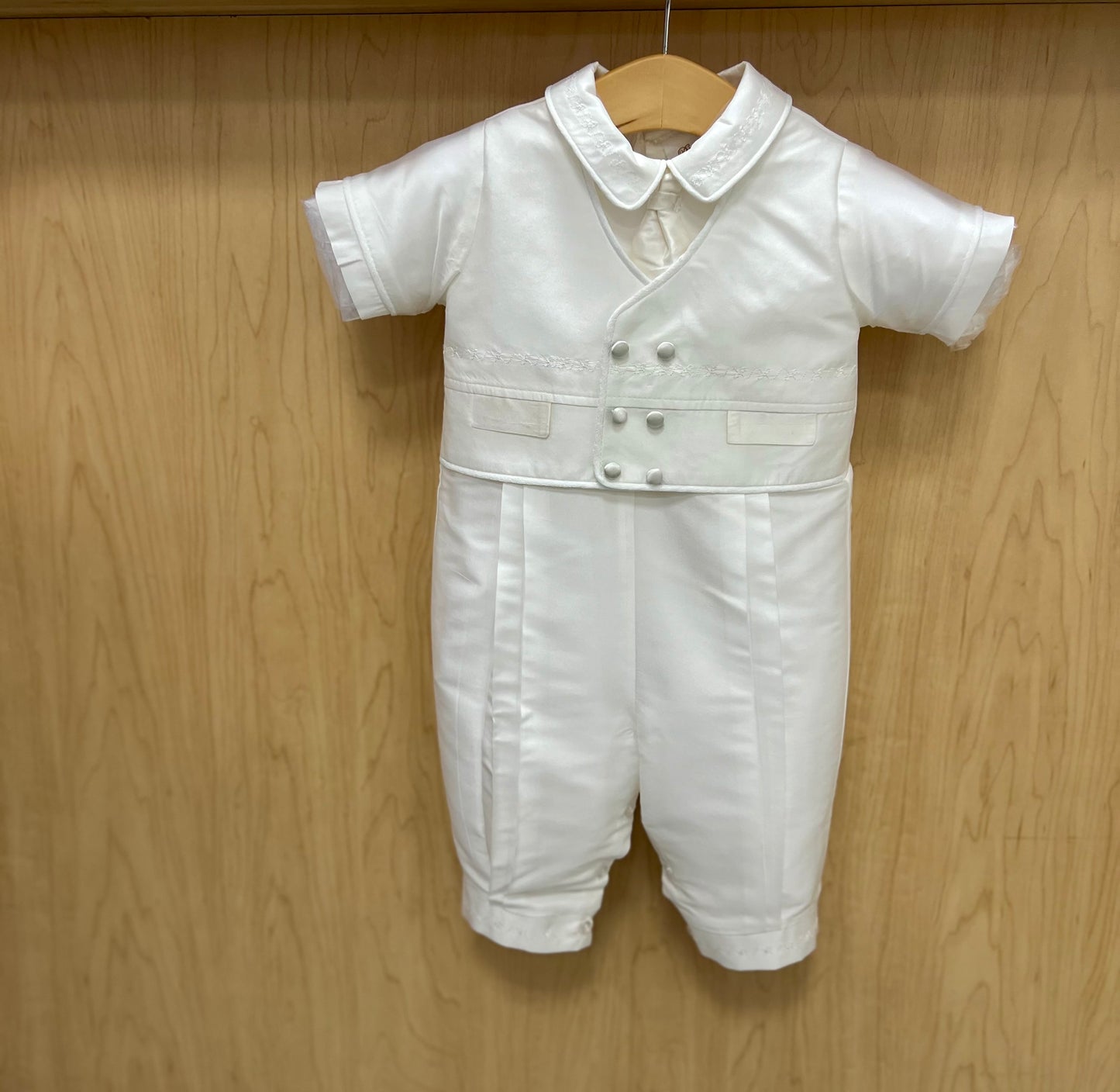 Nunzio Baptism suit by Piccolo Bacio