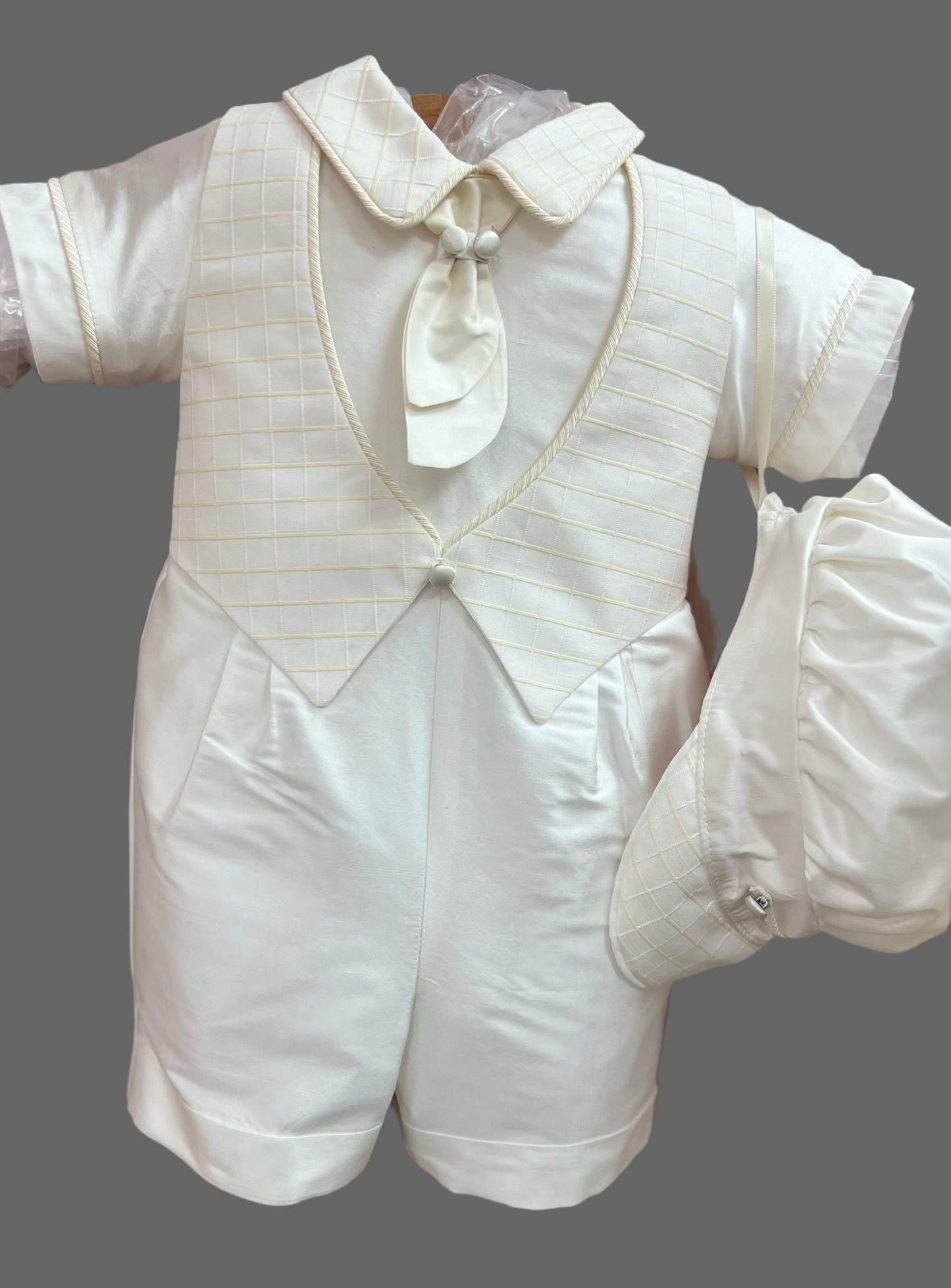 Rico shorts by Piccolo Bacio | Brooklyn Shopping | Christian Baptism