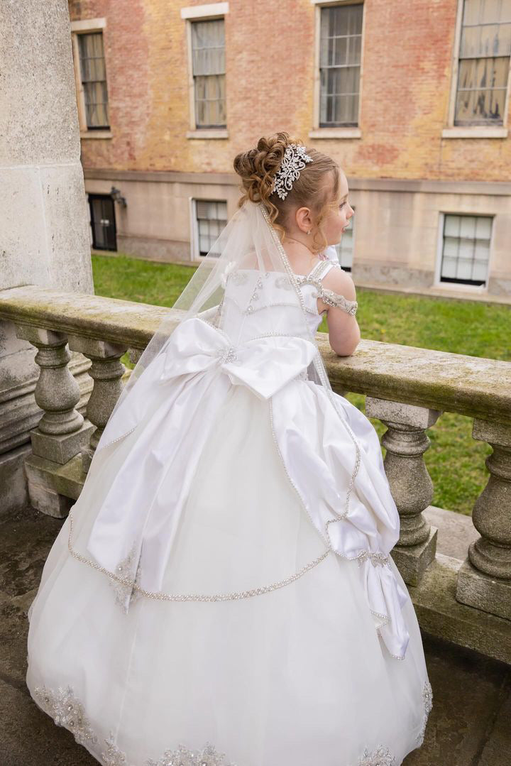 Victorian-inspired Emanuela Piccolo Bacio Communion Dress