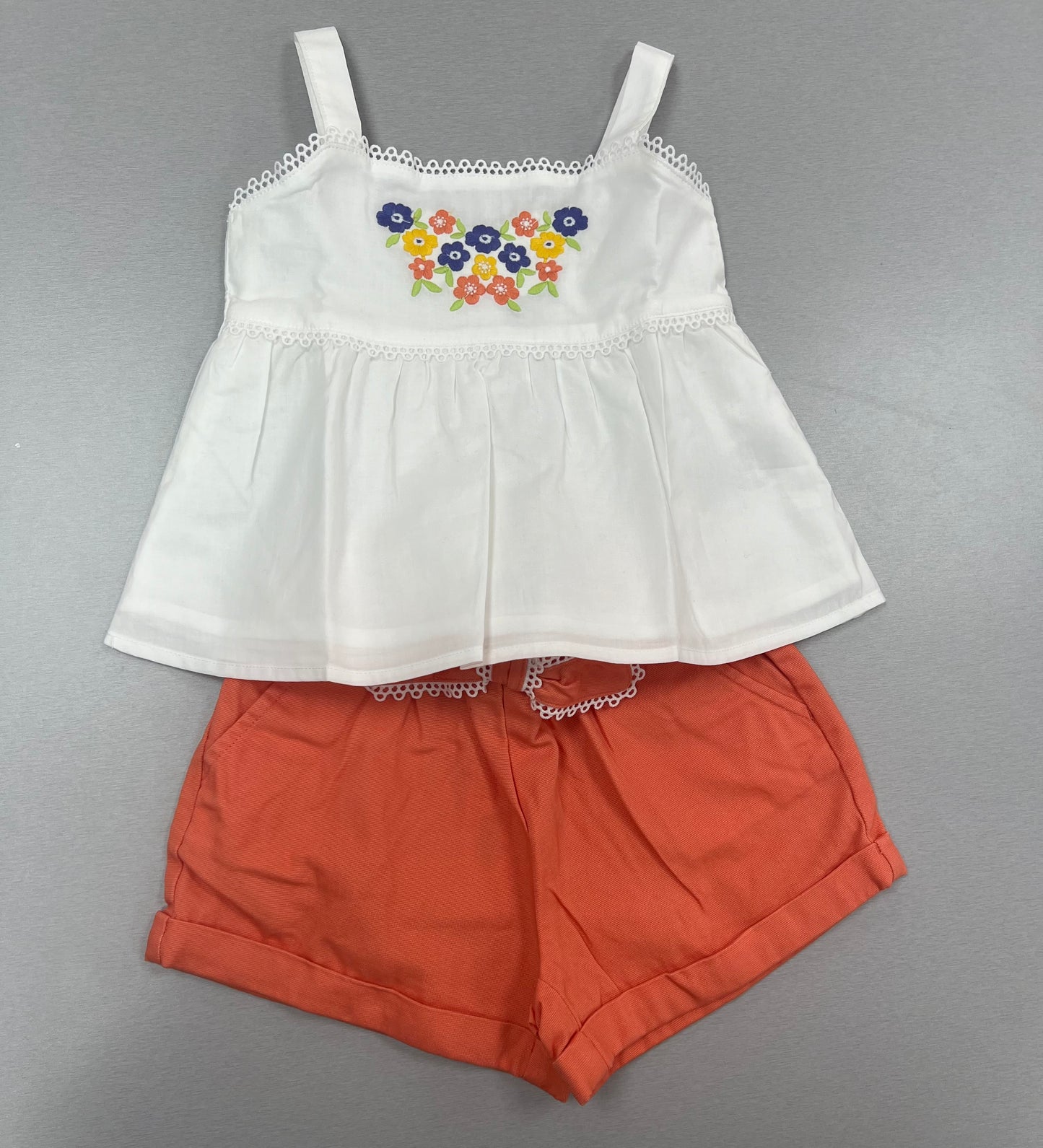 Embroidered floral top & shorts set 200627400