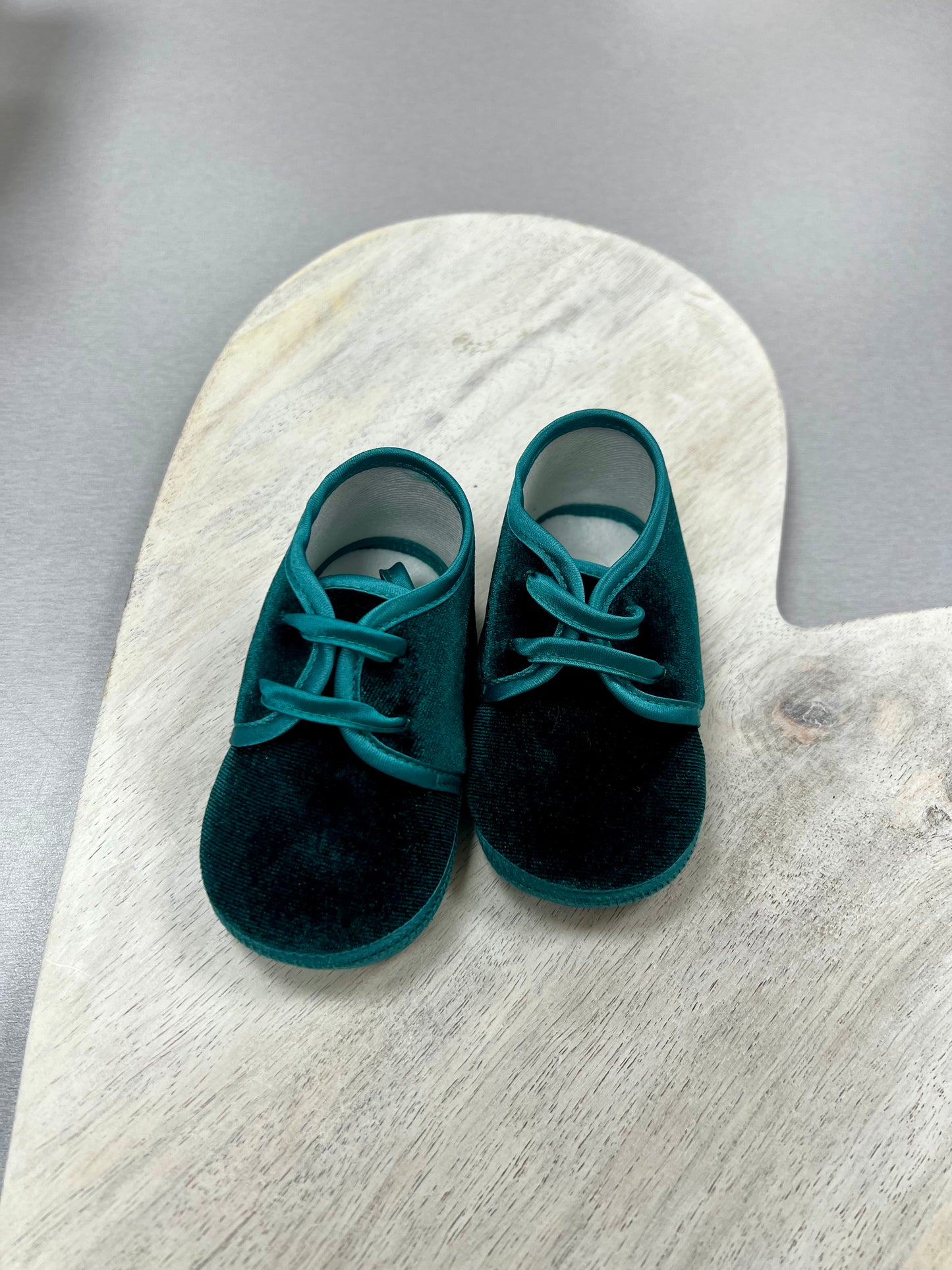 Bimbalo baby boy green velvet shoes A4-26