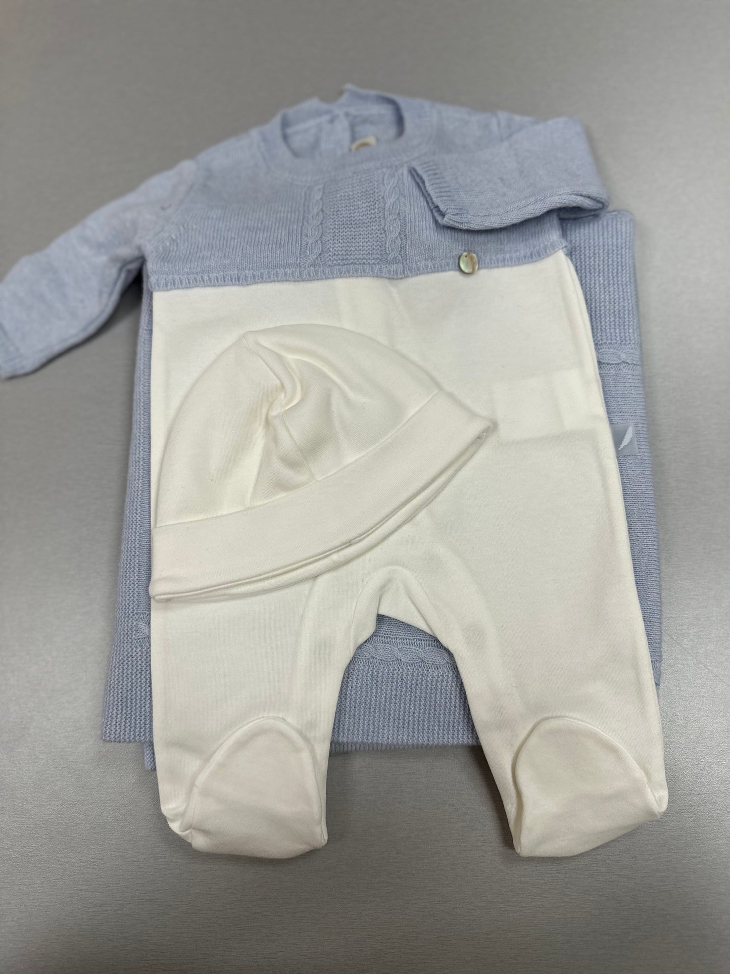 0124 06 100-4 take me home boy set