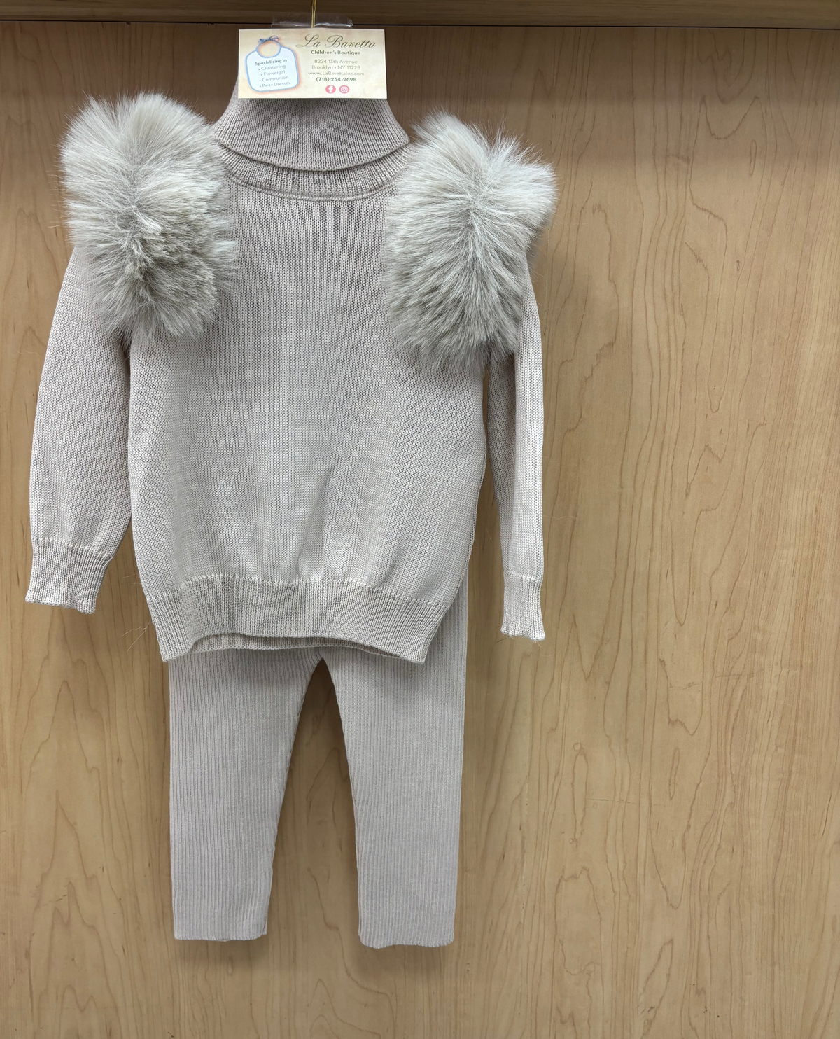 Girls' Faux Fur Pom-Pom Turtleneck Sweater & Ribbed Leggings Knit Set – Beige Made In Italy
