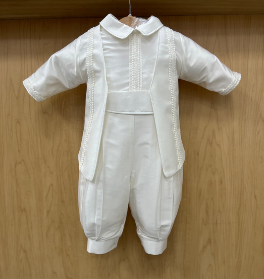 Piccolo Bacio Felipe christening suit