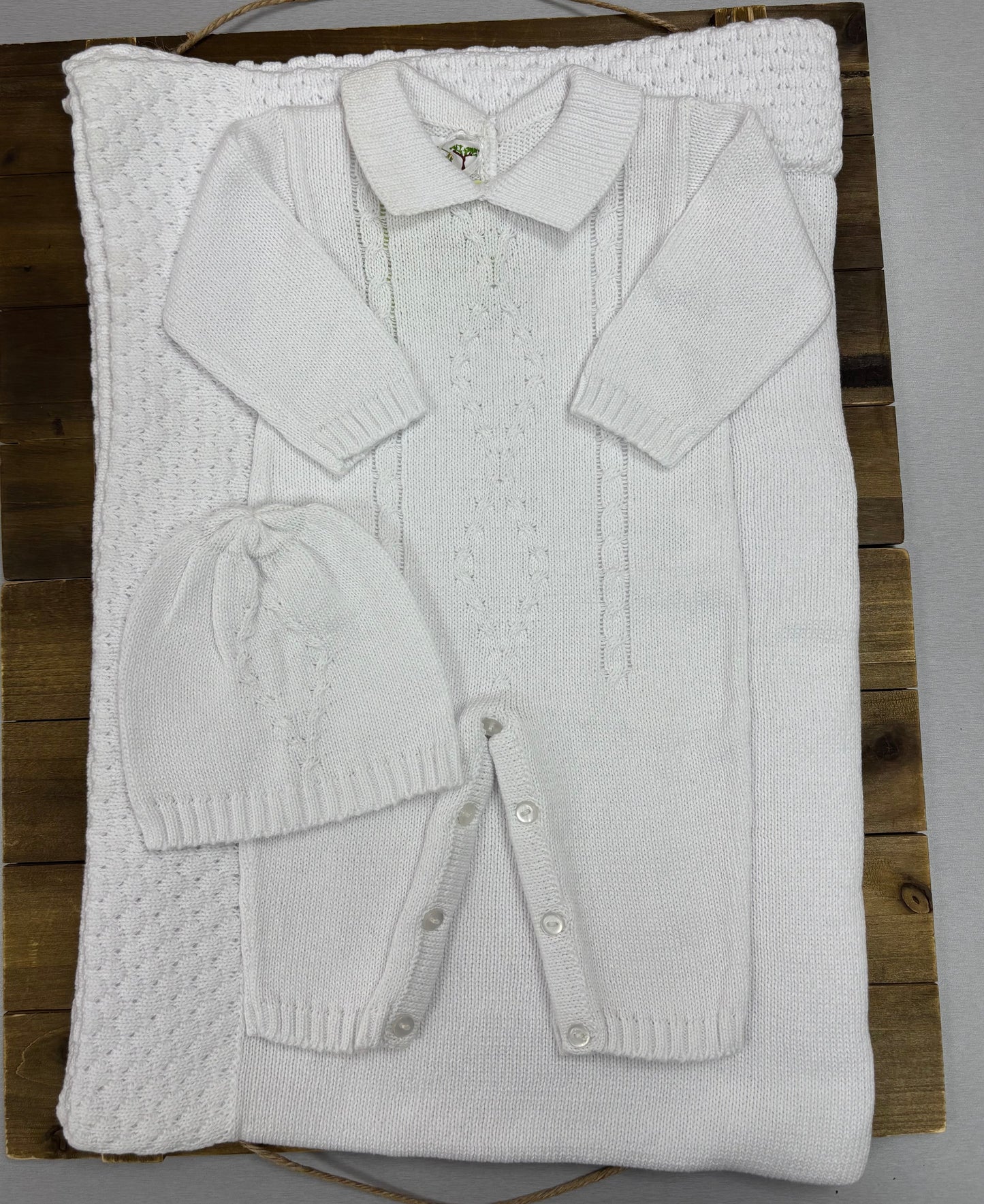 White Knit Take-Home Set — Romper, Hat & Blanket