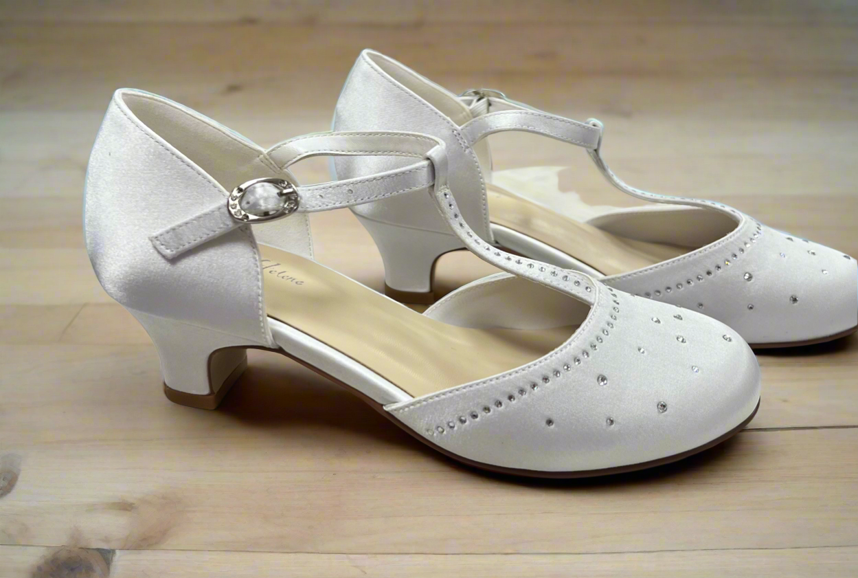 T-strap communion shoes with Rhinestones