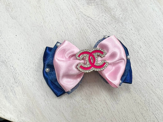 Pink/Denim & Pearls Hair clip