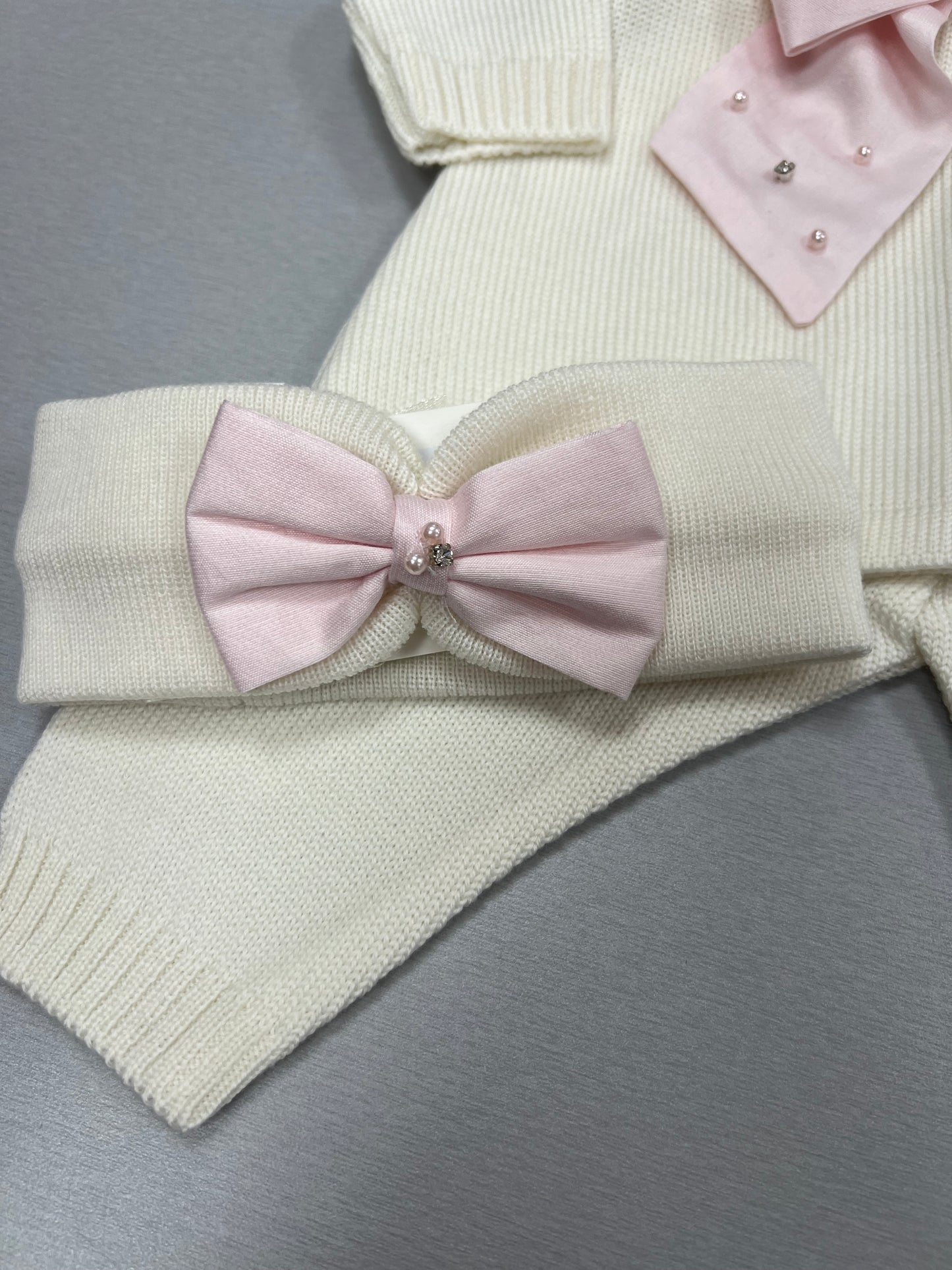 Ivory Knit 2pc pants set with Pink Bow Made In Italy