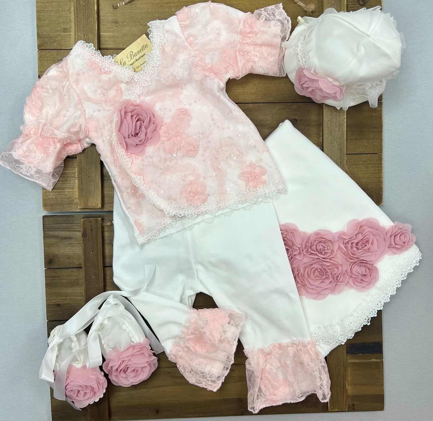 Pink and white Floral and lace baby take me home  set