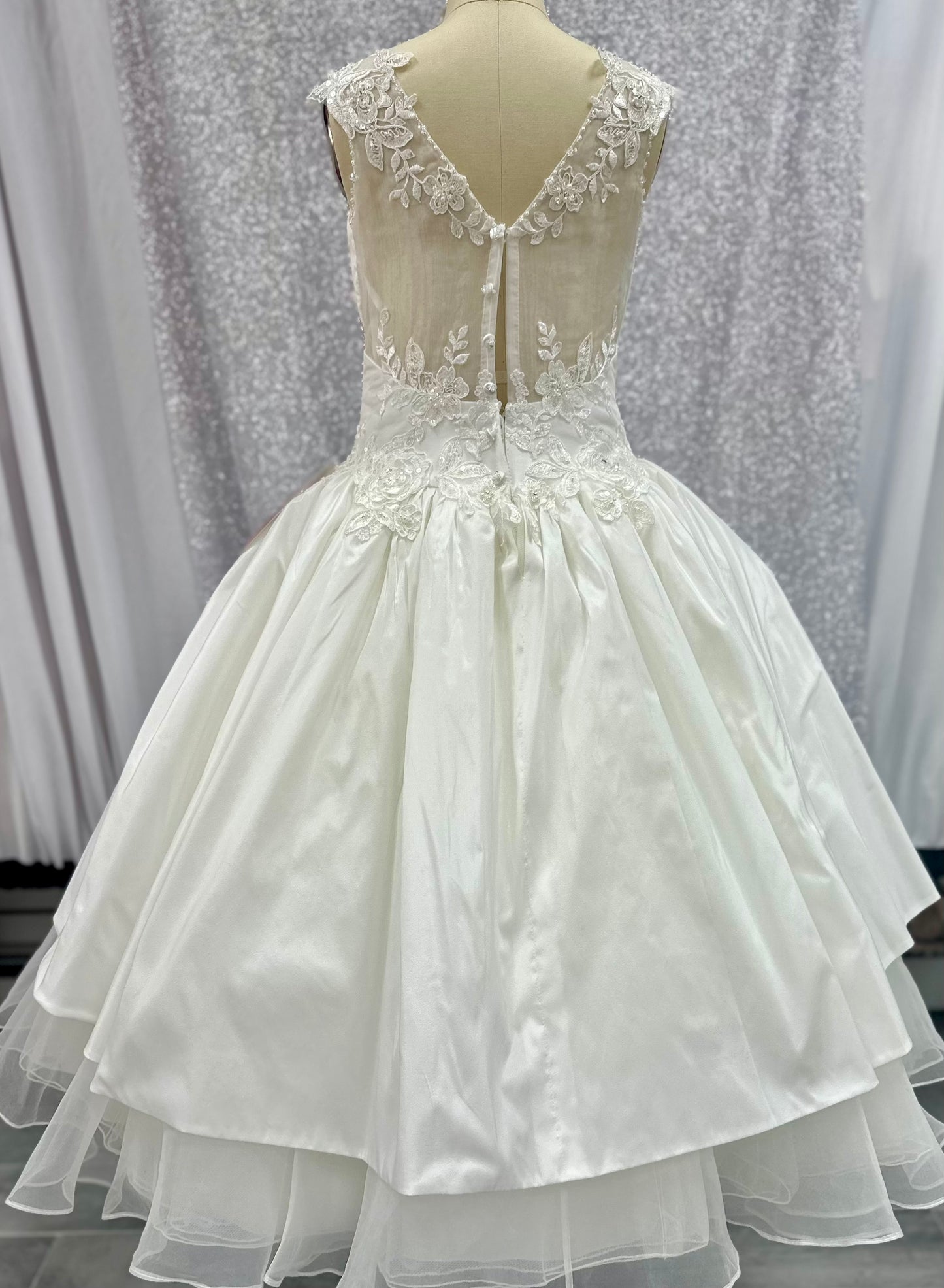 Back Detail Christie Helene Communion Dress Sleeveless Flower Pearl
