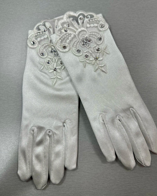 Girls White Satin Gloves | Communion Accessories | La Bavetta