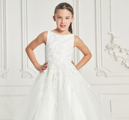 Princess Communion Halter neckline, A line tulle skirt