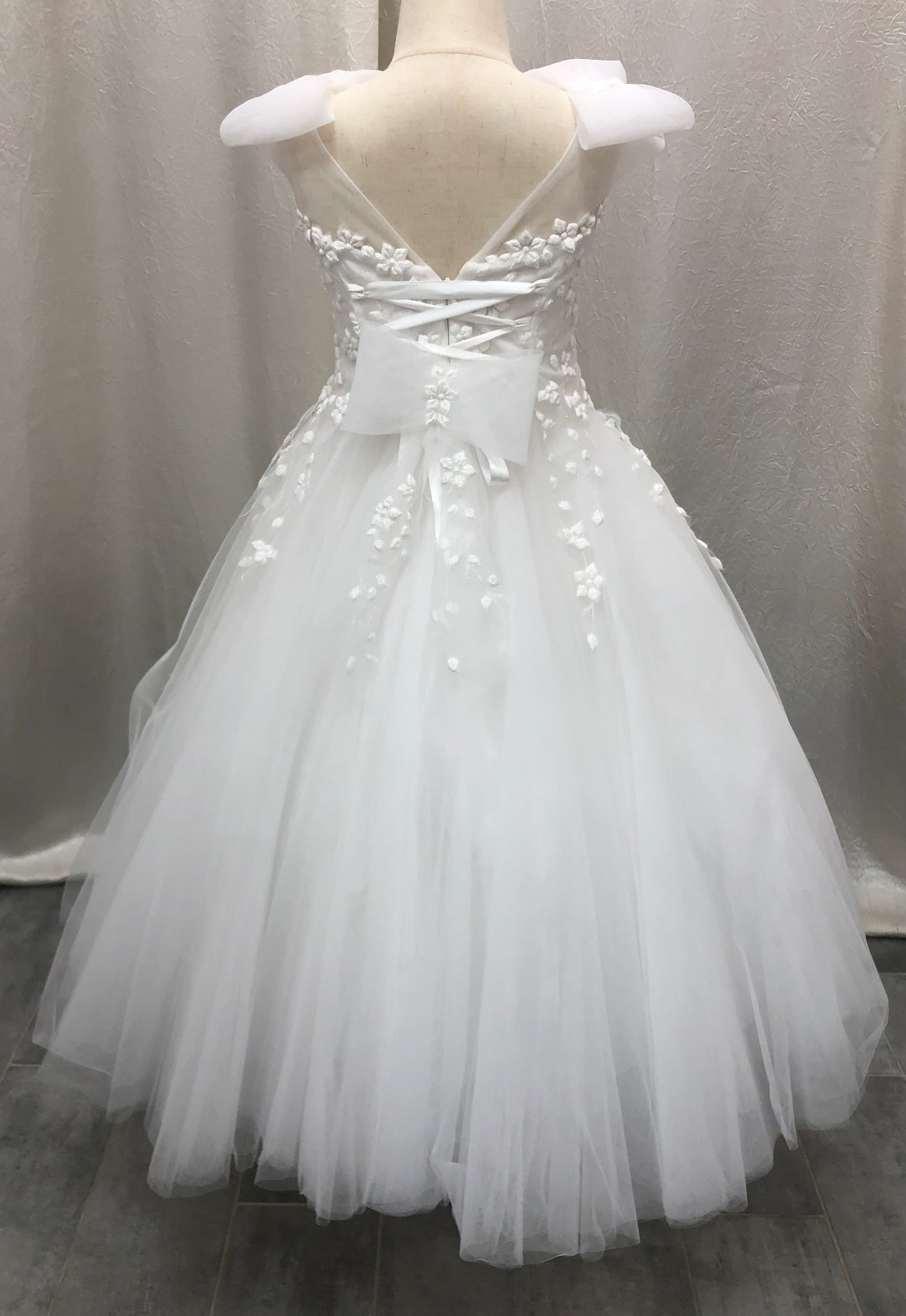 Michelina Bimbi Floral Embroidery Bow Shoulder Communion A-lineGown J4211