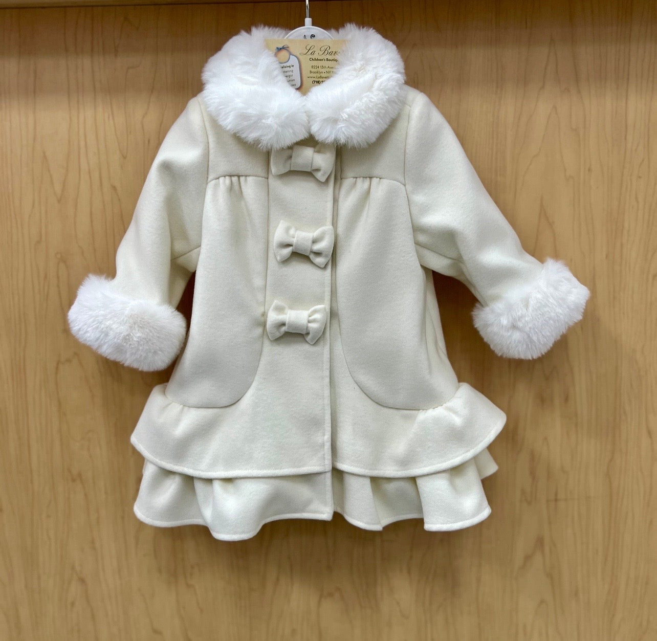 Girls Beautiful wool ivory coat