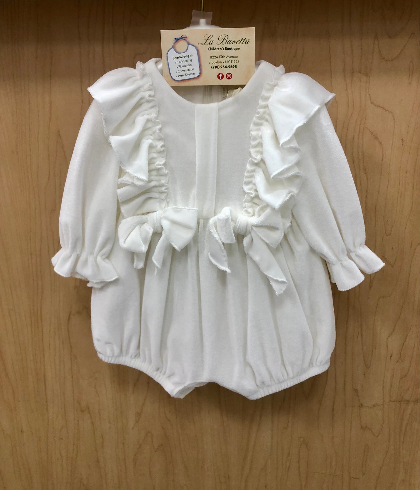 Elegant White velour Baby Ruffle romper made in Italy  Bimbalo