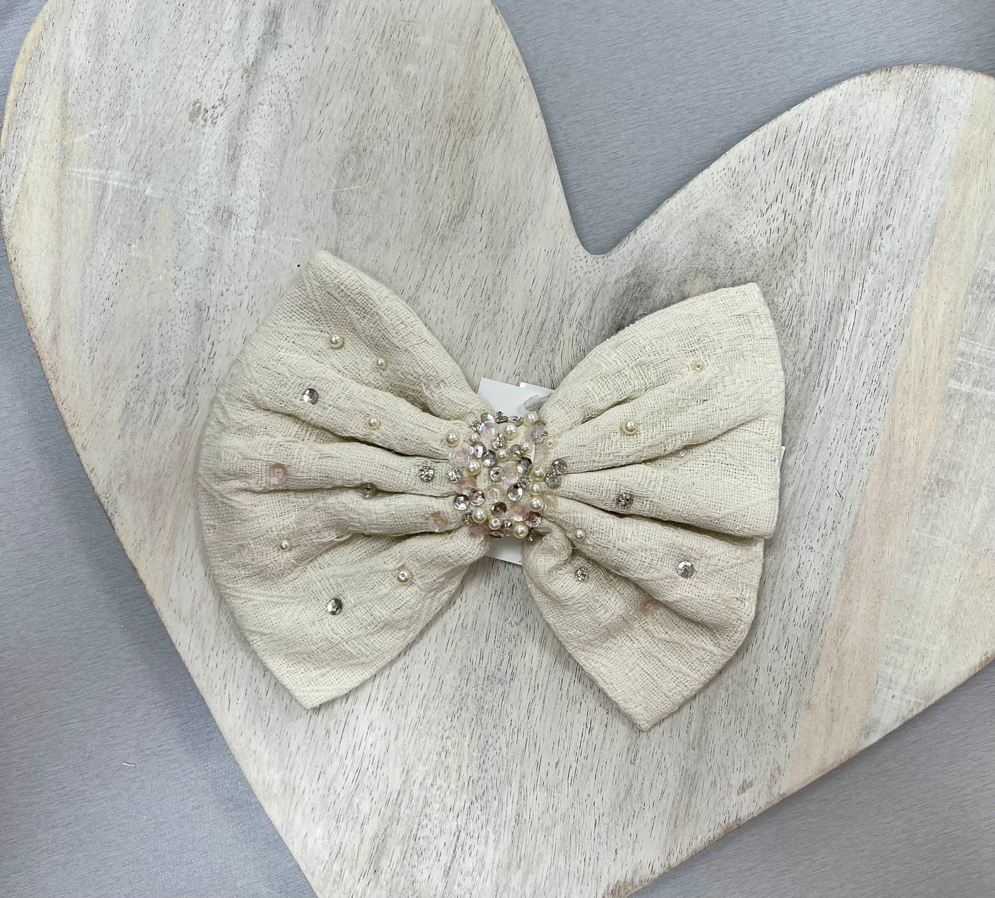 Ooh la la couture hair clip