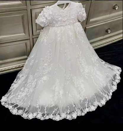 Teter warm B116 christening Gown