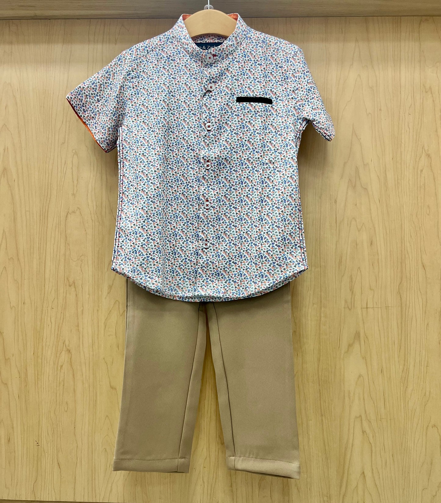 Leo and Zackary 2pc shorts outfit  5872 Exuma Sqiggles