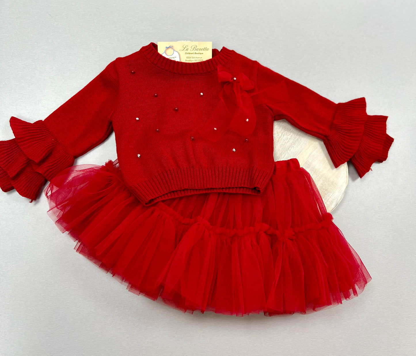 Red tulle skirt outfit for seasonal holidays