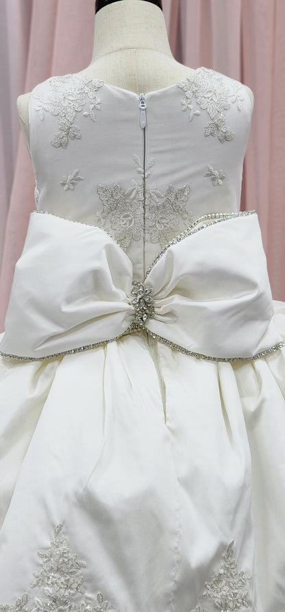 Dominique Communion Dress | La Bavetta Children's Boutique | NYC