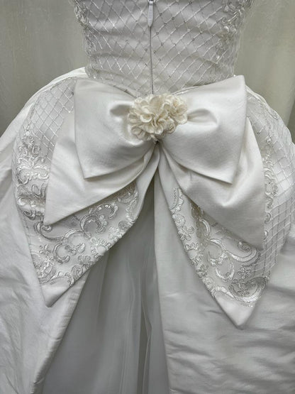 Emily Communion Dress by Piccolo Bacio | La Bavetta | New York City