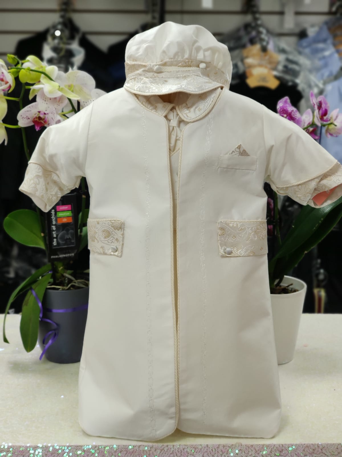 Nunziato Gold Brocade outfit | La Bavetta | New York