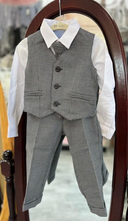 Boys Spring Season Suit | La Bavetta Children's boutique | NYC